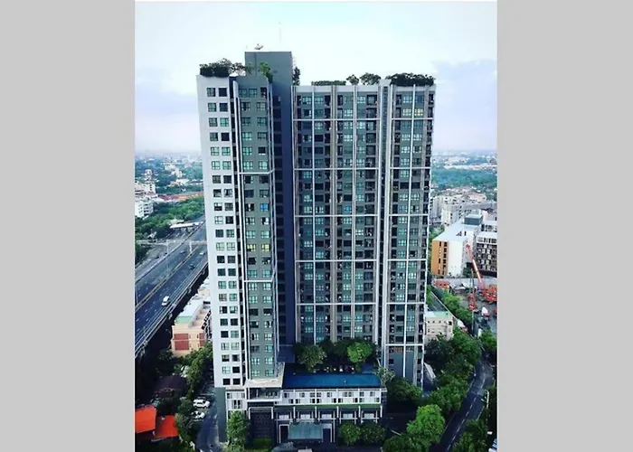 Apartment The Base Park East - Sukhumvit 77 Bangkok
