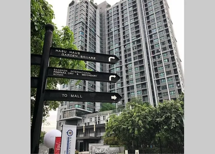 Apartment The Base Park East - Sukhumvit 77